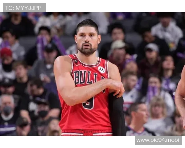 官宣：公牛用武切维奇和1次轮 从绿军换来安芬尼·西蒙斯和1次轮